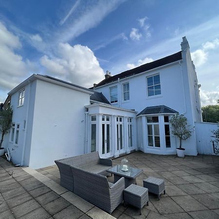 Willow House, Georgian Property In Shepperton Εξωτερικό φωτογραφία